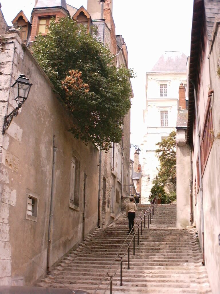 Streets of France, 2001