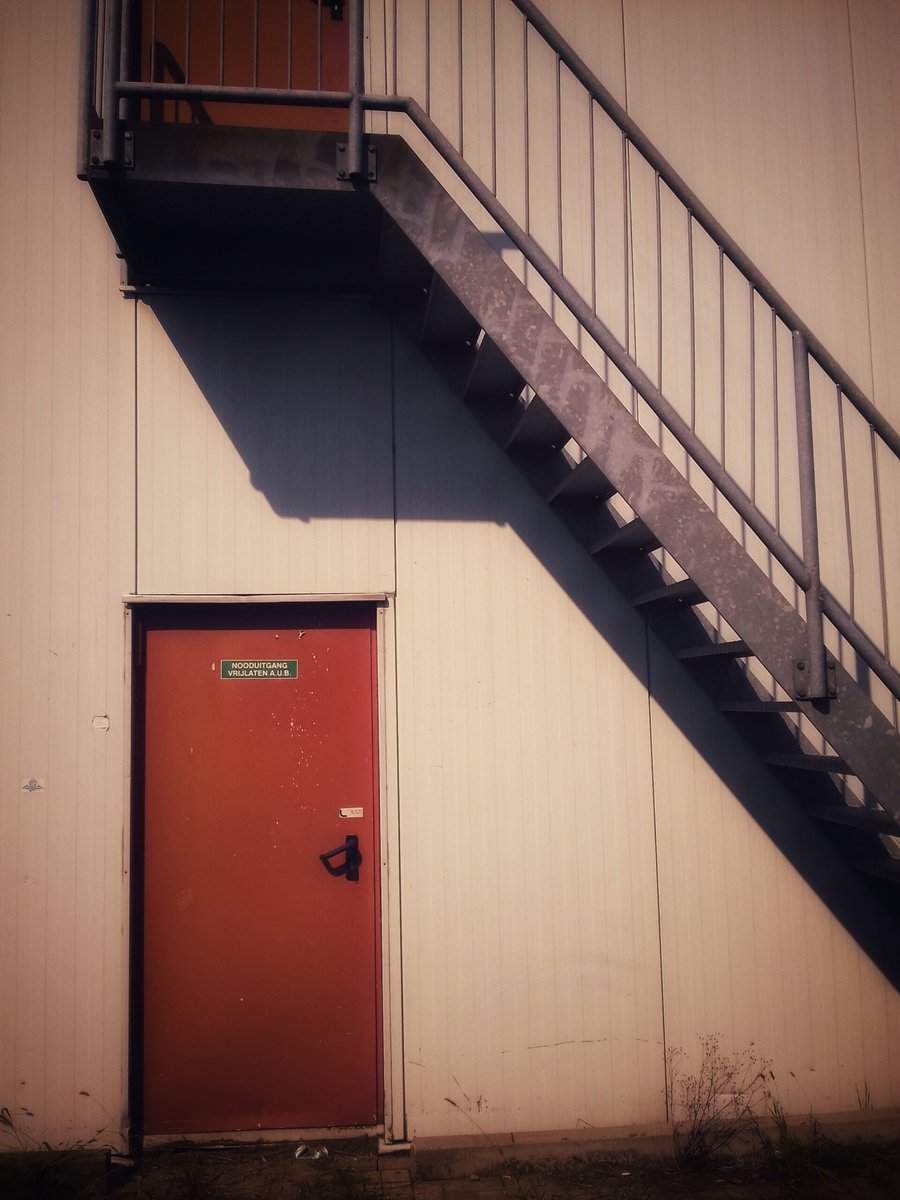 Empty Leenbakker – Hengelo, the Netherlands