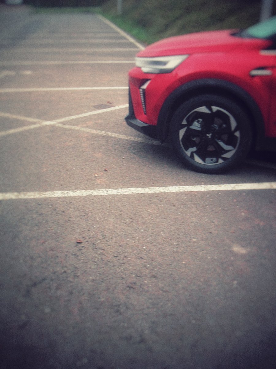 Tennis court parkinglot – Hengelo, the Netherlands