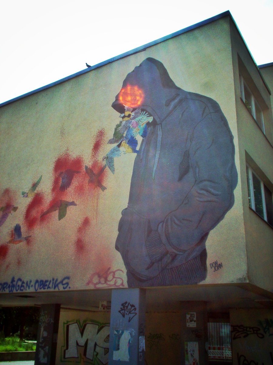 Streetart in the Hallesches Tor area – Berlin city trip, Germany