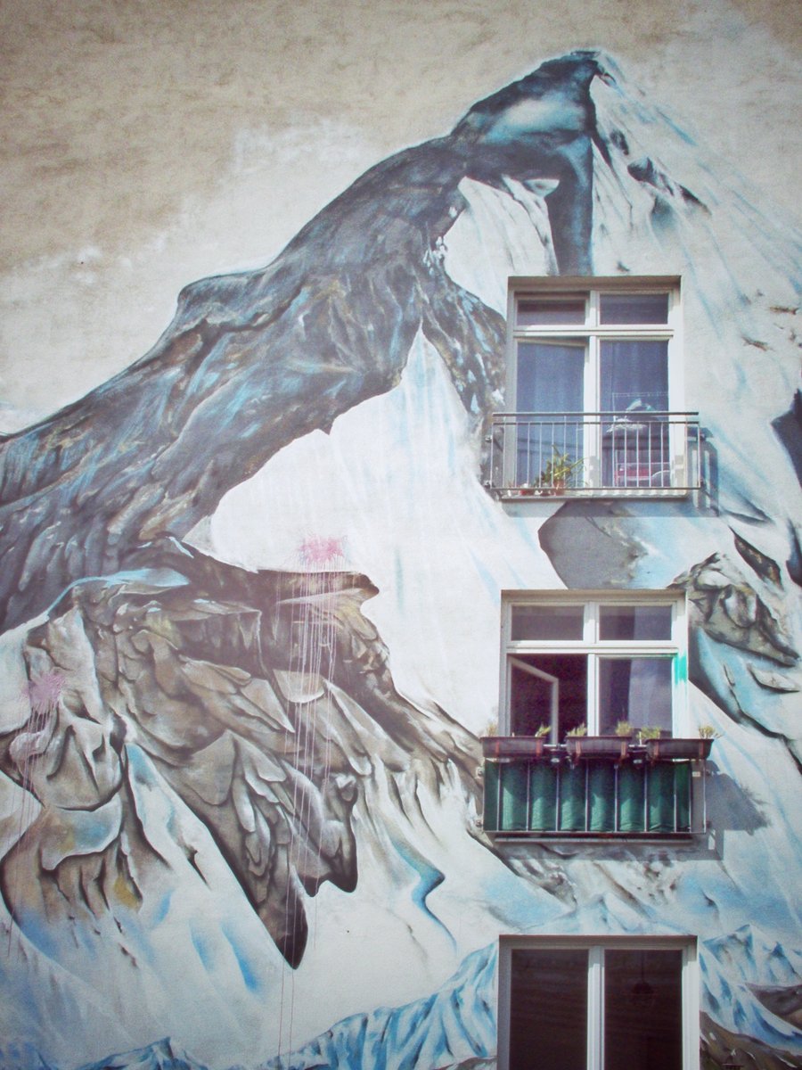Streetart in the Hallesches Tor area – Berlin city trip, Germany
