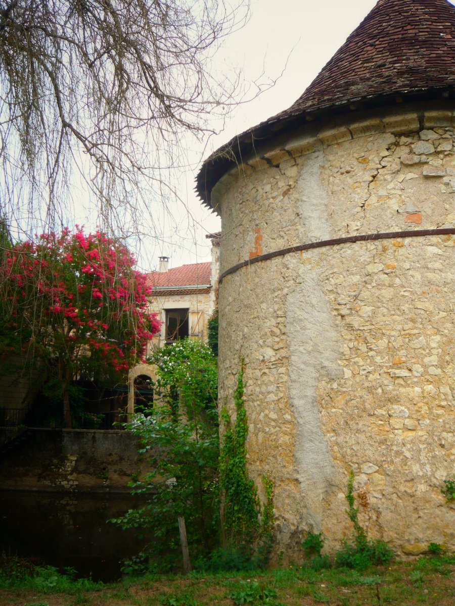 Walk in Javerlhac, France