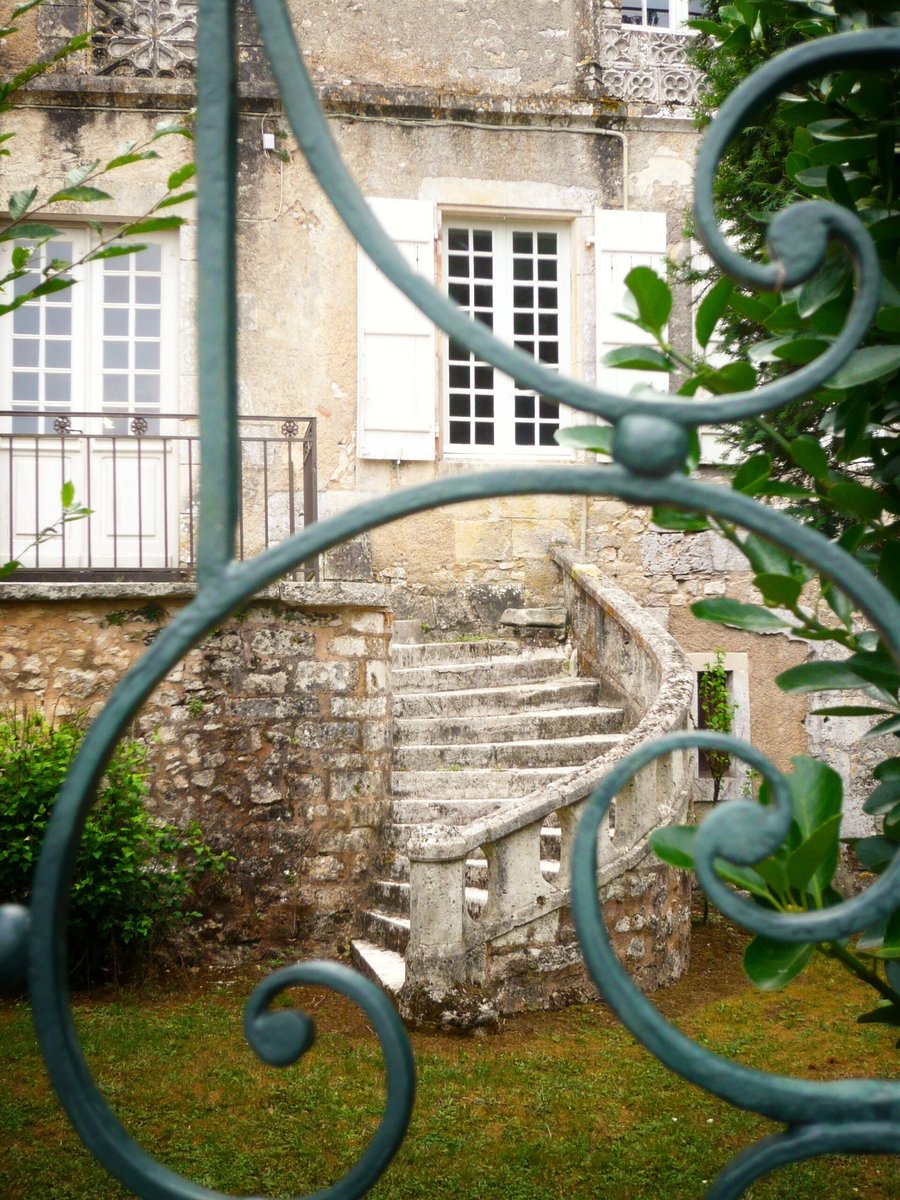 Walk in Javerlhac, France