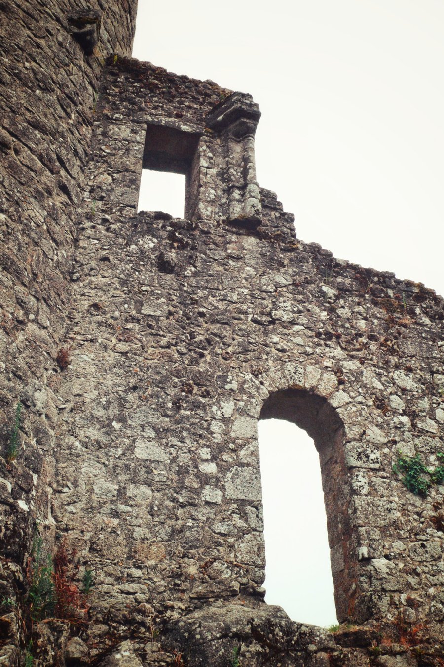 Château de Piégut – Piégut-Pluviers, France